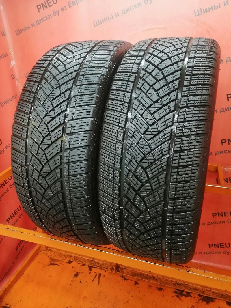 Пара б/у шин 245/45 R20 Goodyear Ultra Grip Perfomance GEN-1
