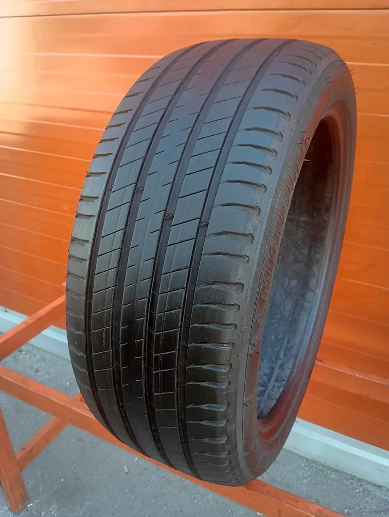 Б/у шина 245/45 R20 Michelin Latitude Sport 3 Run Flat