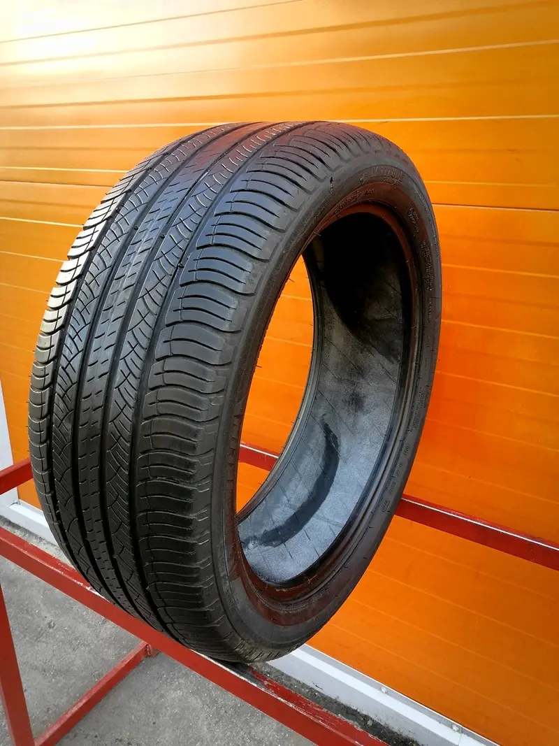 Б/у шина 245/45 R20 Michelin Latitude Tour HP