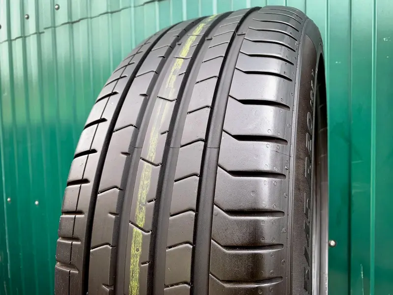Б/у шина 245/45 R20 Pirelli P Zero PZ4