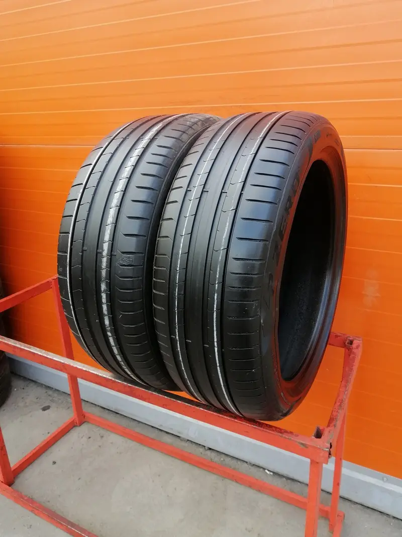 Пара б/у шин 245/45 R20 Pirelli P Zero PZ4