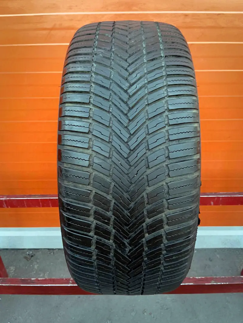 Б/у шина 245/50 R18 Bridgestone Weather Control A005