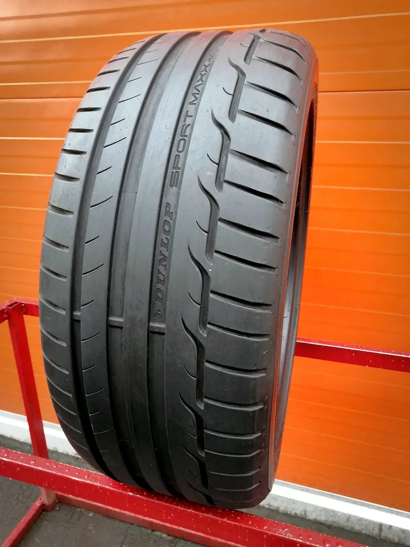 Б/у шина 245/50 R18 Dunlop SP Sport Maxx RT