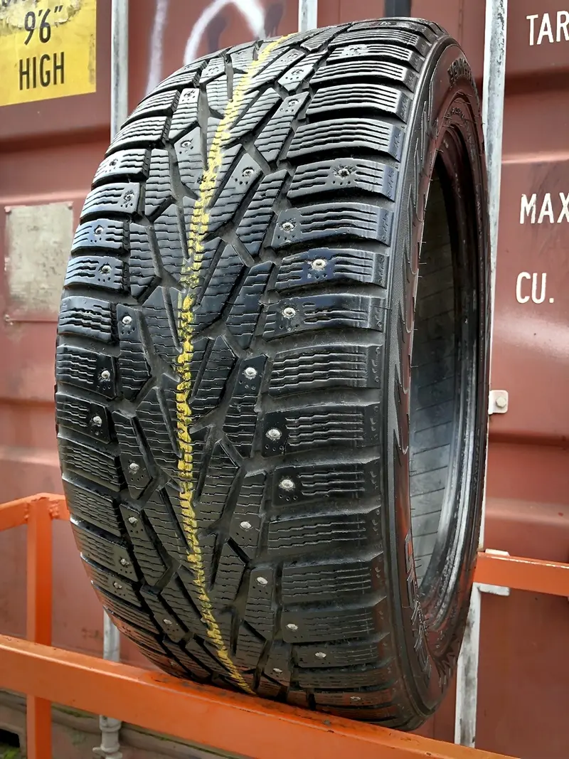 Б/у шина 245/50 R18 Nokian Hakkapeliitta 7