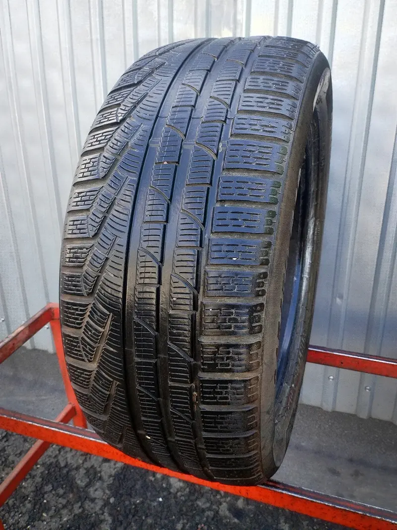 Б/у шина 245/50 R18 Pirelli Winter 210 Sottozero 2