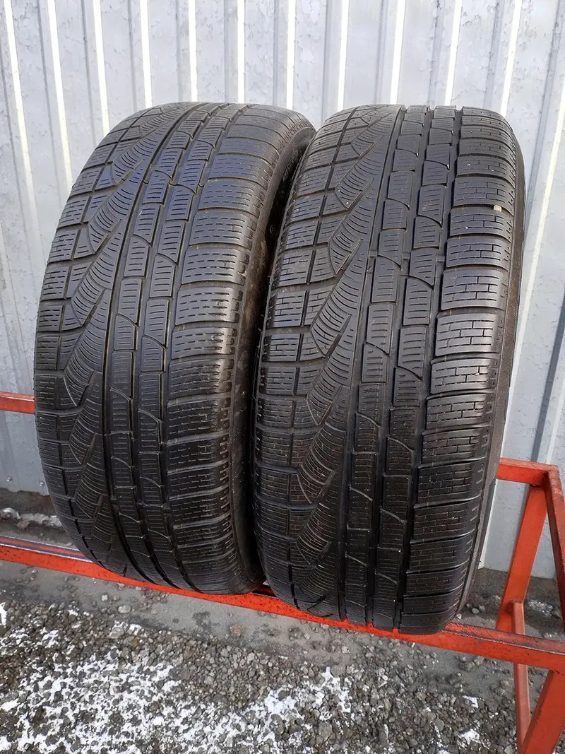 Пара б/у шин 245/50 R18 Pirelli Winter 210 Sottozero 2 RunFlat