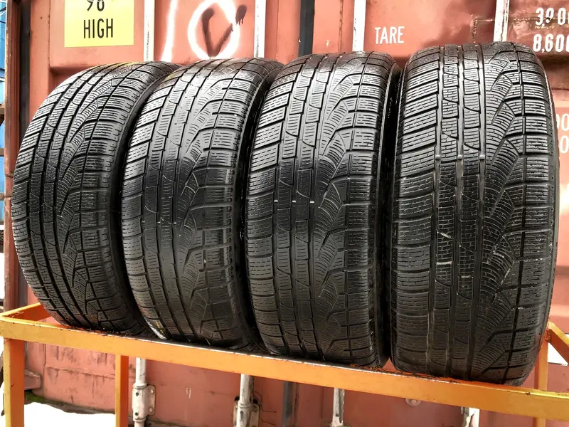 Комплект б/у шин 245/50 R18 Pirelli Winter 210 Sottozero 2 RunFlat