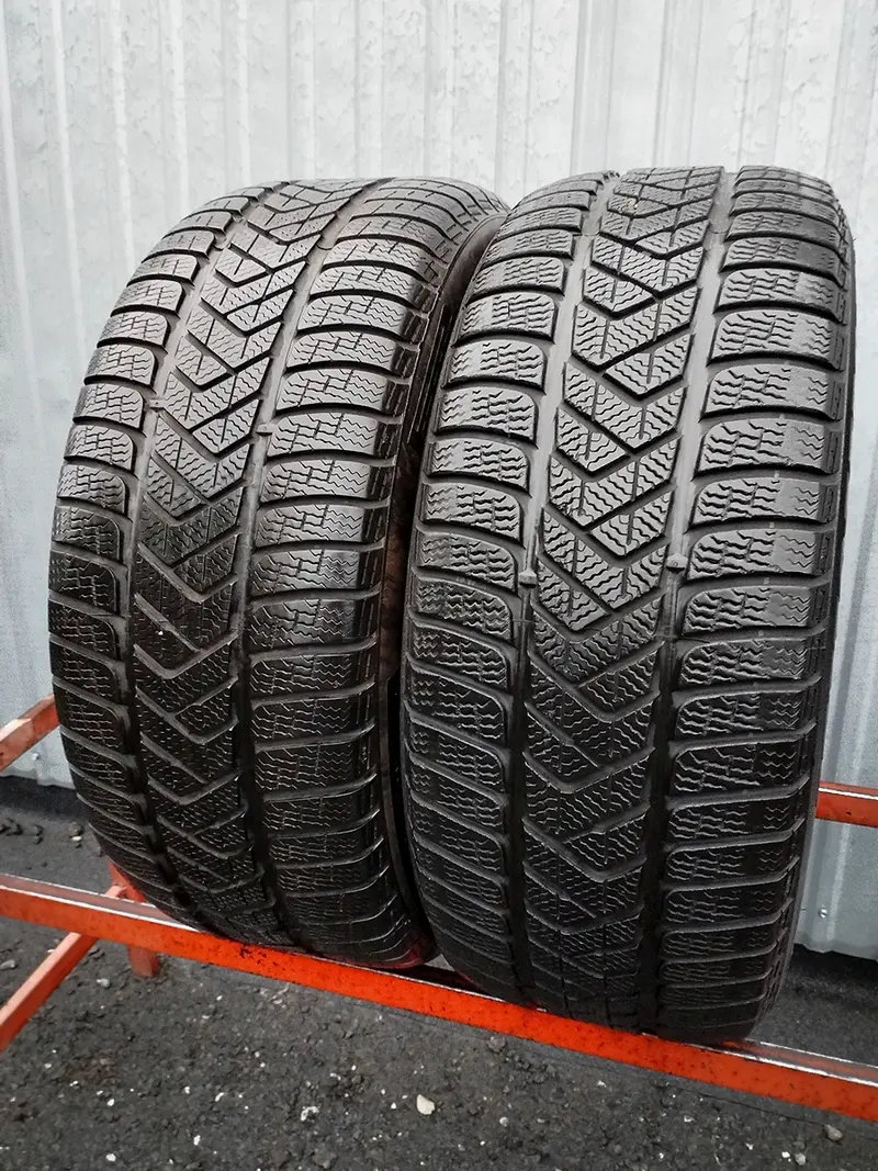 Пара б/у шин 245/50 R18 Pirelli Winter Sottozero 3 RunFlat