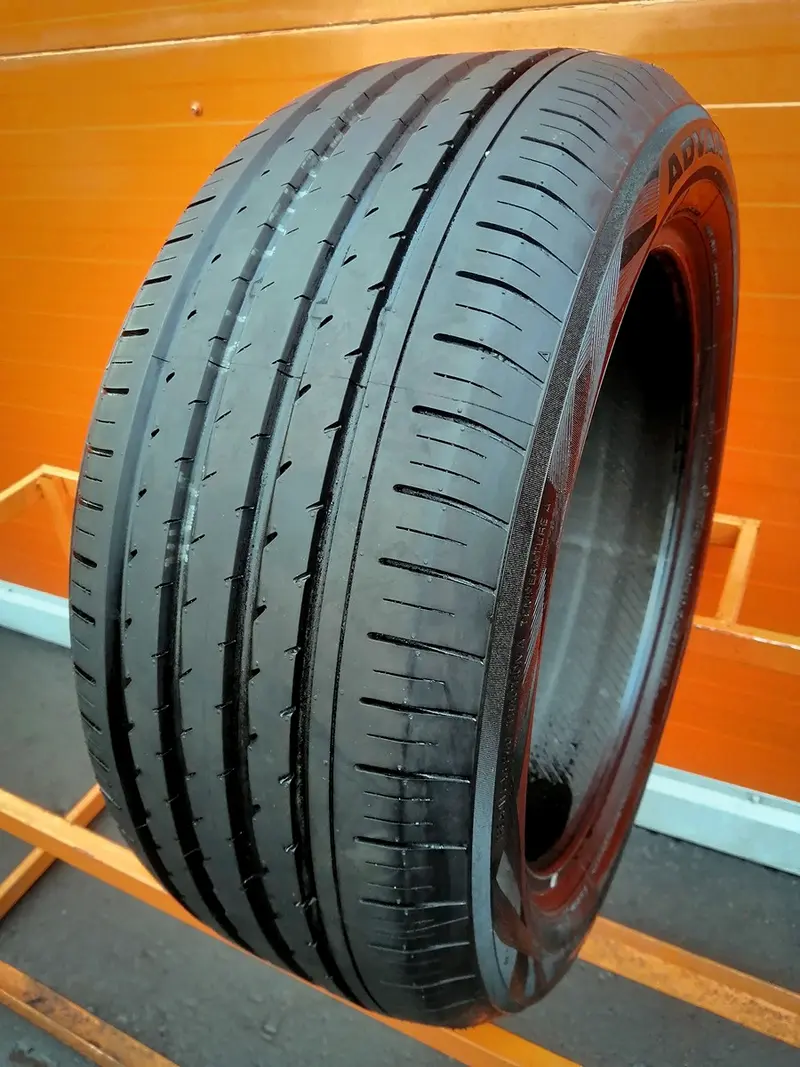 Б/у шина 245/50 R18 Yokohama Advan Sport V105 MO