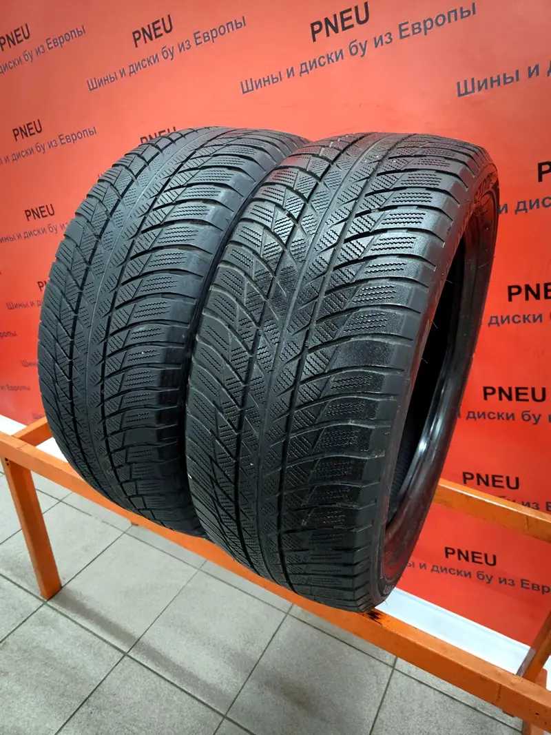 Пара б/у шин 245/50 R19 Bridgestone Blizzak LM-001 RunFlat