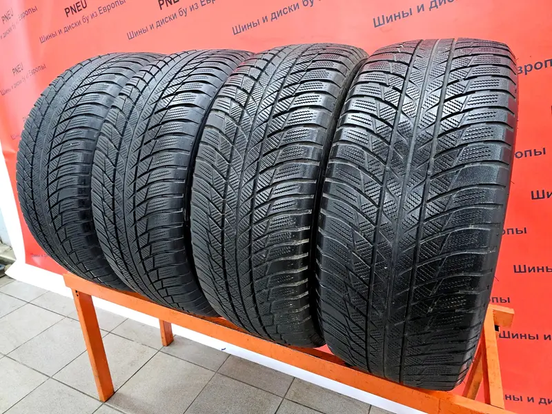Комплект б/у шин 245/50 R19 Bridgestone Blizzak LM-001 RunFlat