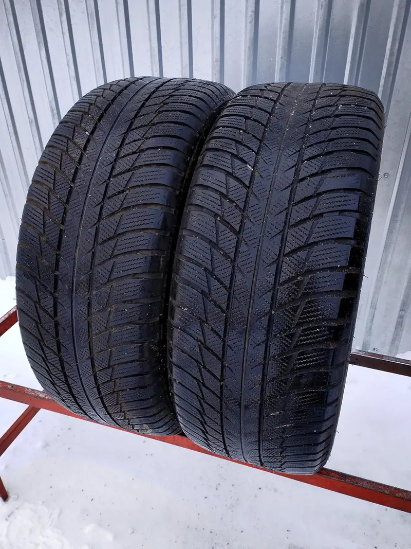 Пара б/у шин 245/50 R19 Bridgestone Blizzak LM-001 RunFlat