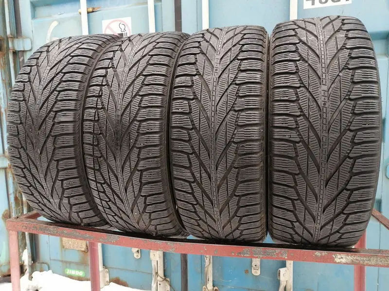 Комплект б/у шин 245/55 R19 Nokian Hakkapeliitta R2 SUV