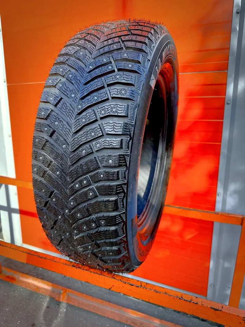 Новая шина 245/60 R18 Michelin X-Ice North 4, фото 1