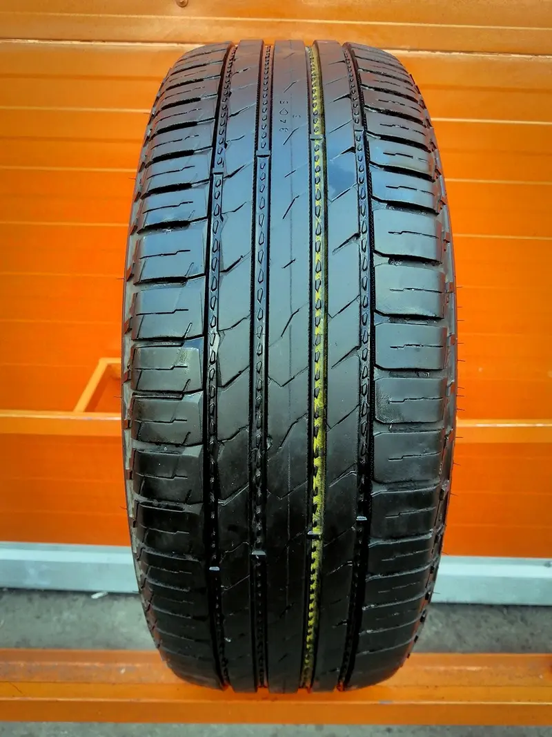 Б/у шина 245/60 R18 Nokian Line SUV