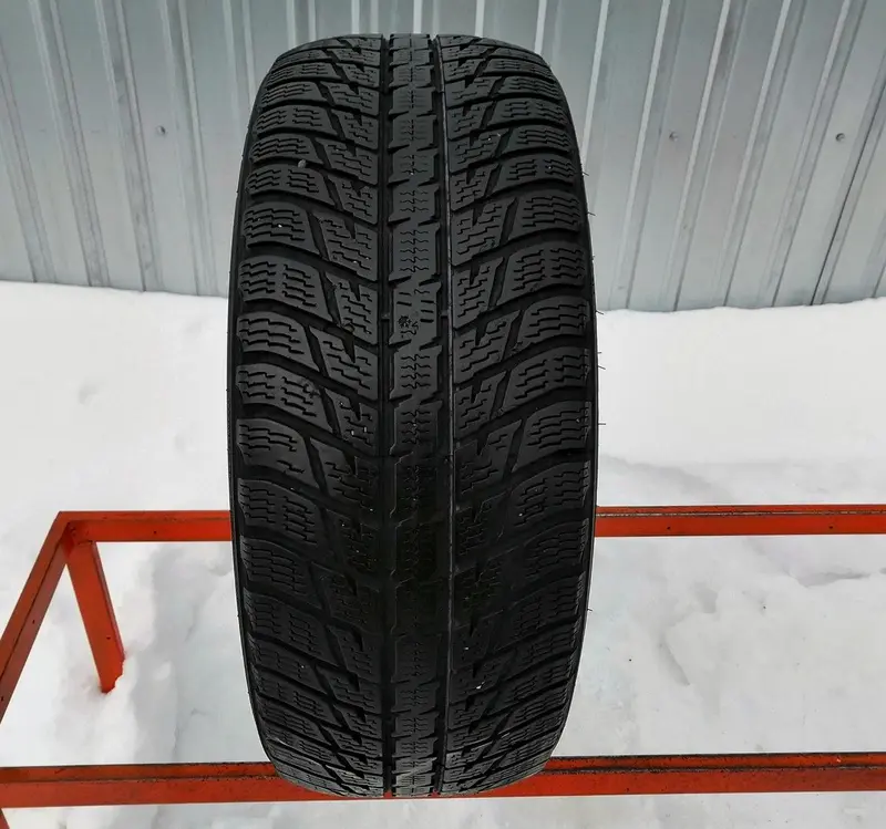 Б/у шина 245/60 R18 Nokian WR SUV 3