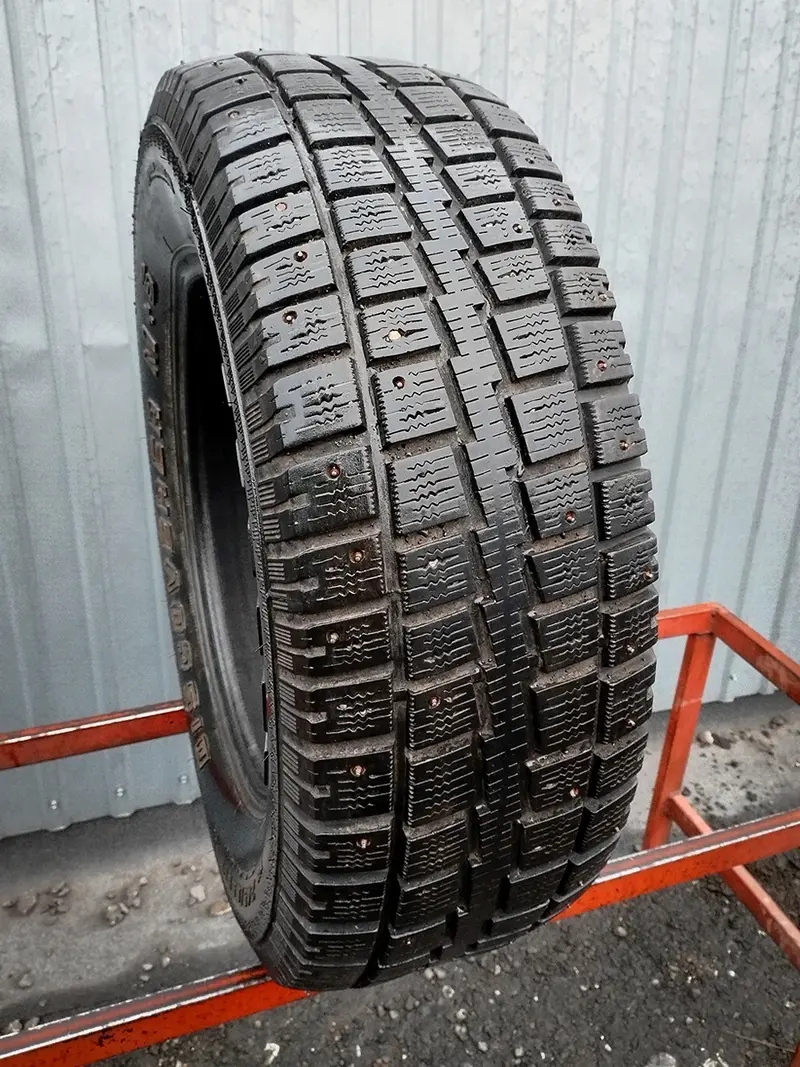 Б/у шина 245/65 R17 Cooper Discoverer M+S
