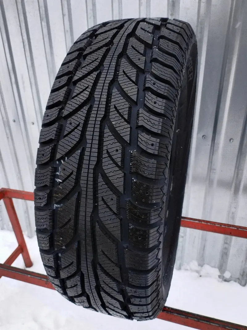 Б/у шина 245/65 R17 Cooper Weather-Master WSC