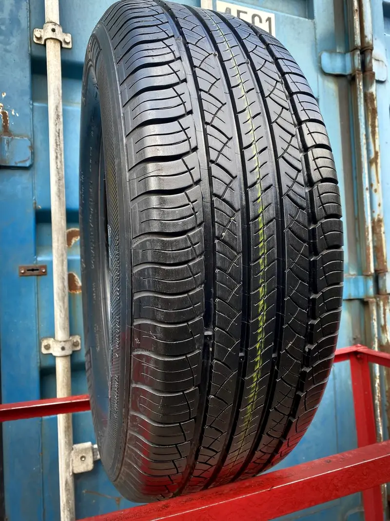 Б/у шина 245/65 R17 Michelin Latitude Tour HP