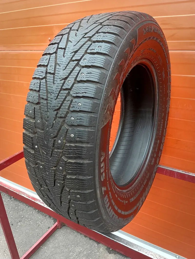 Б/у шина 245/65 R17 Nokian Hakkapeliitta 7 SUV