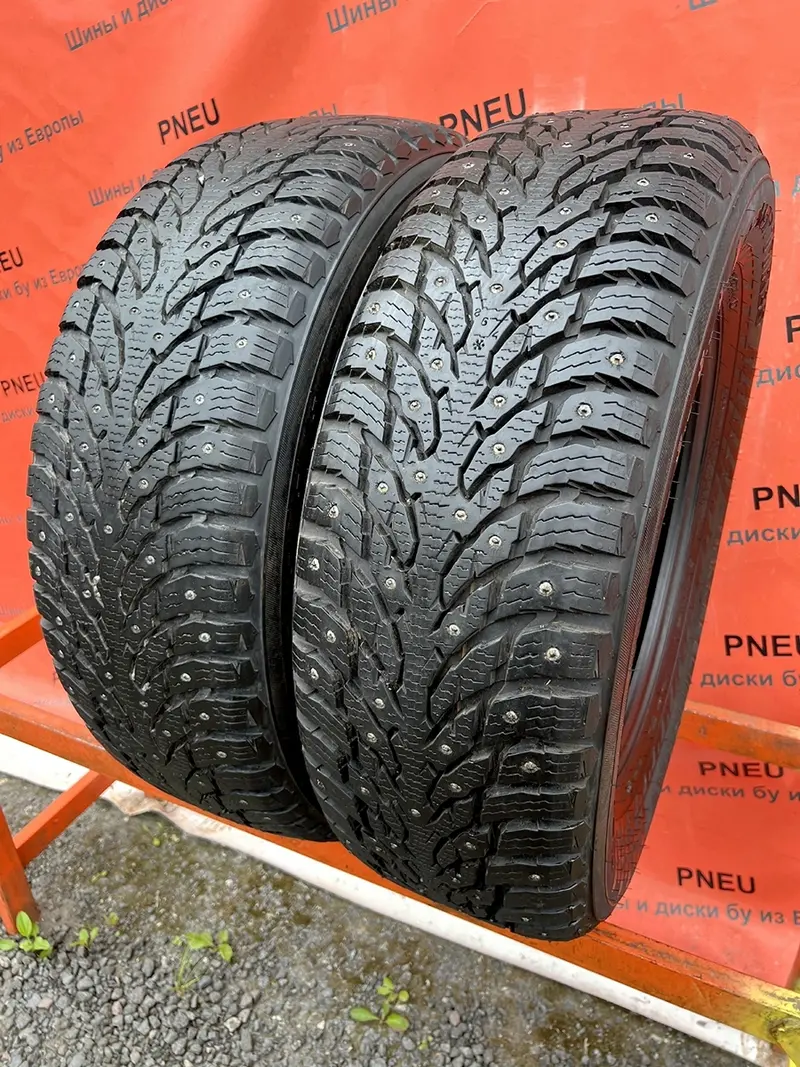 Пара б/у шин 245/65 R17 Nokian Hakkapeliitta 9 SUV