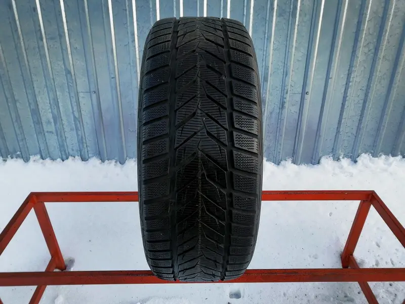 Б/у шина 245/65 R17 Vredestein Wintrac Xtreme S