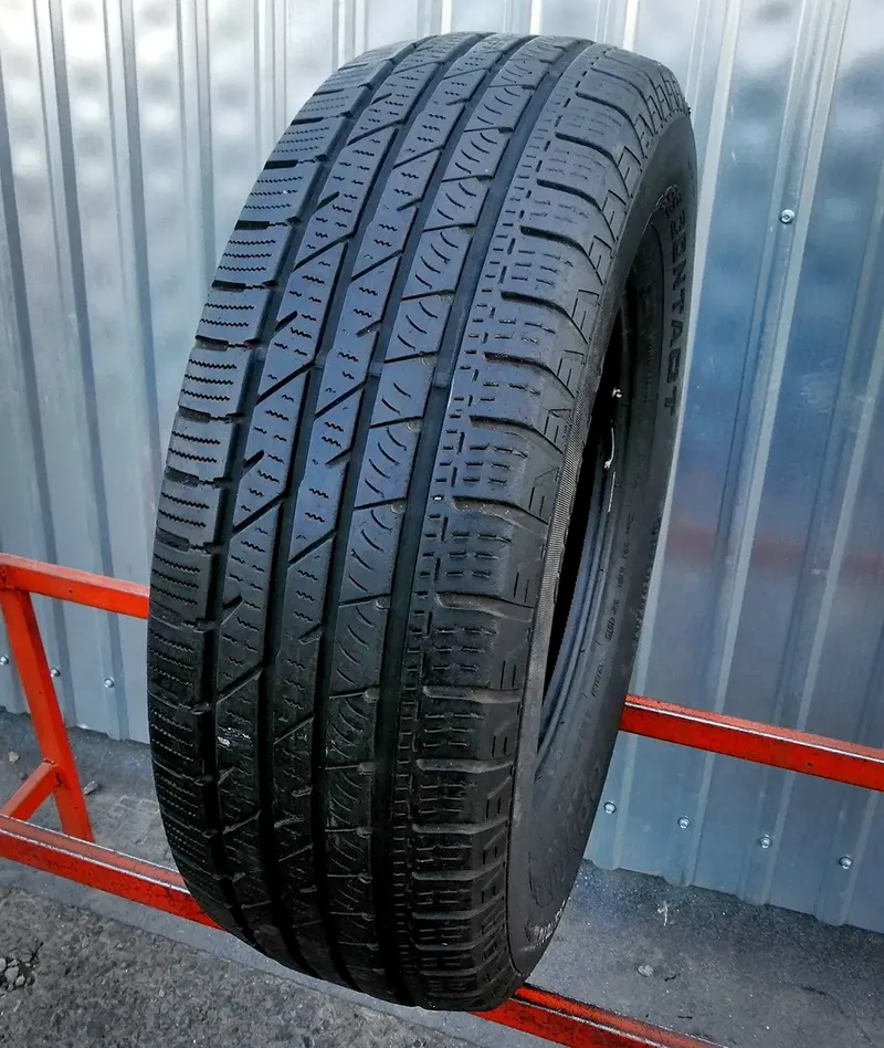 Б/у шина 245/70 R16 Continental ContiCrossContact LX
