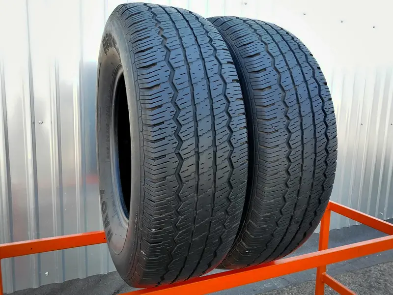 Пара б/у шин 245/70 R16 Hankook Radial RA07, фото 1