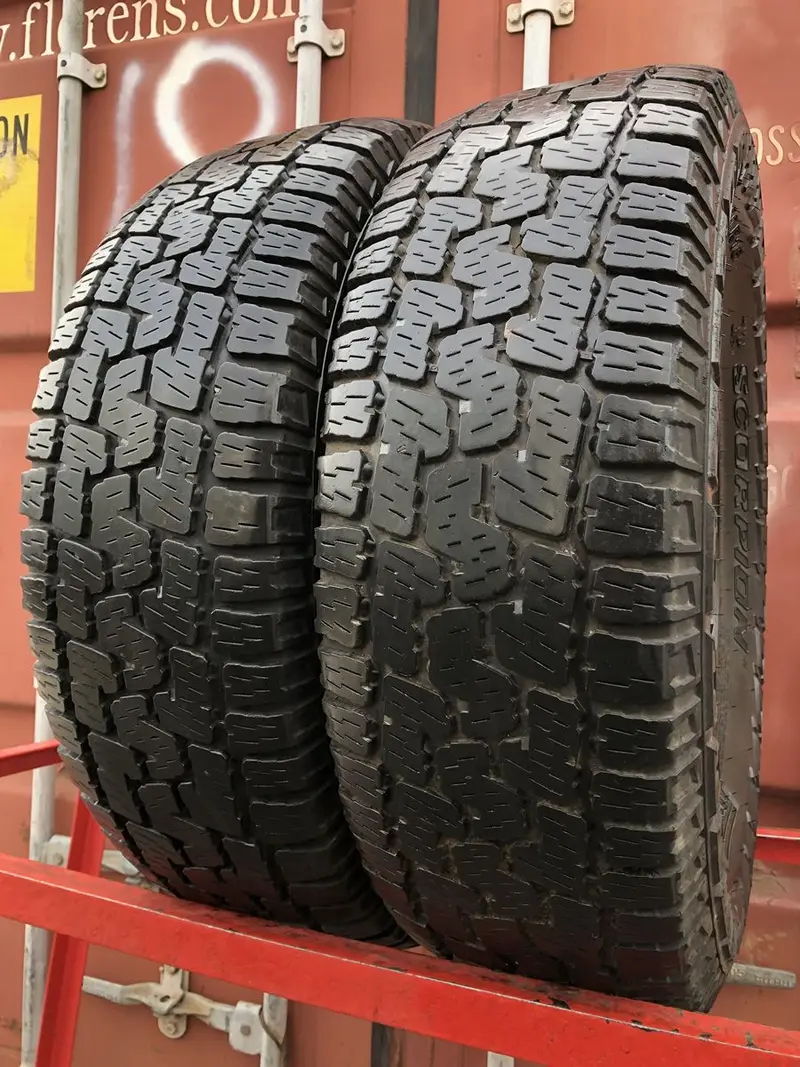 Пара б/у шин 245/70 R16 Pirelli Scorpion All Terrain Plus