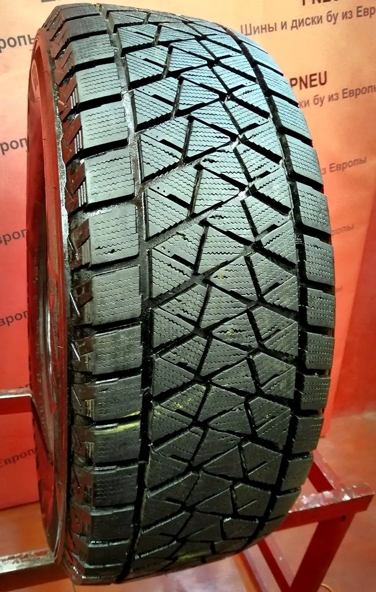 Б/у шина 245/70 R17 Bridgestone Blizzak DM-V2