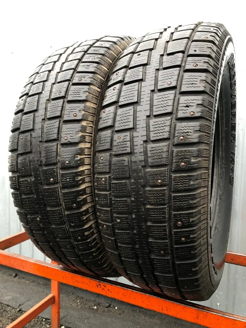 Пара б/у шин 245/70 R17 Cooper Discoverer M+S