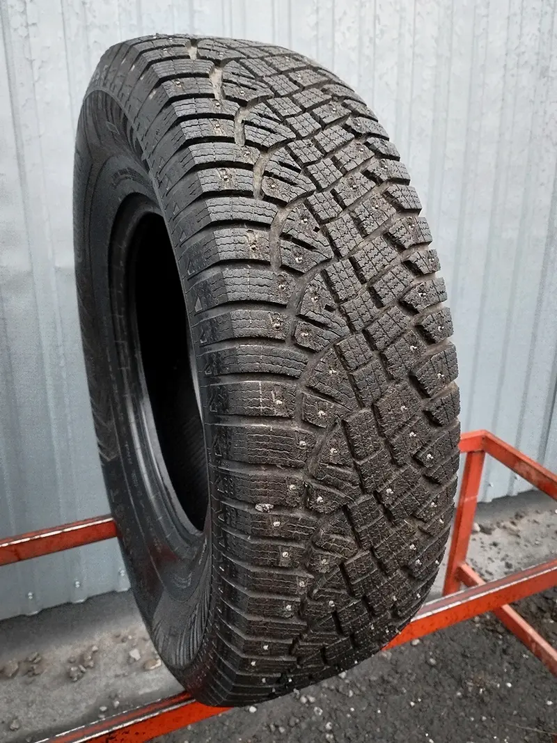Б/у шина 245/75 R16 Continental IceContact 2 SUV