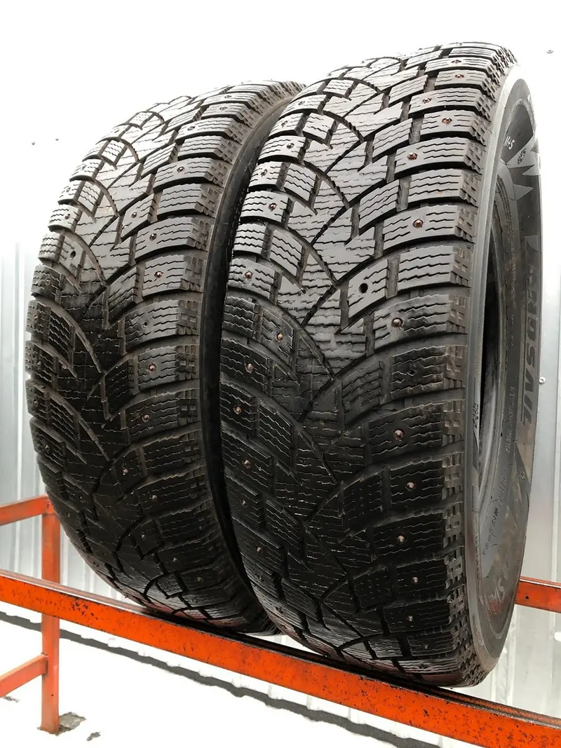 Пара б/у шин 245/75 R16 Landsail Ice Star IS37