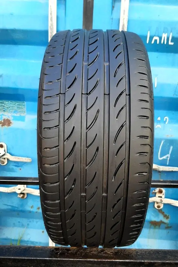 Б/у шина 255/30 R19 Pirelli P Zero Nero, фото 1