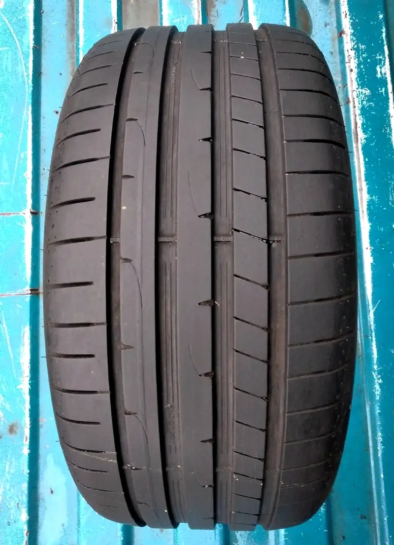 Б/у шина 255/30 R20 Dunlop SP Sport Maxx RT 2