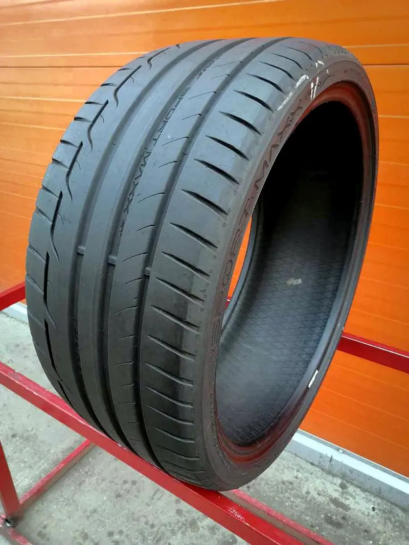 Б/у шина 255/30 R20 Dunlop SP Sport Maxx RT