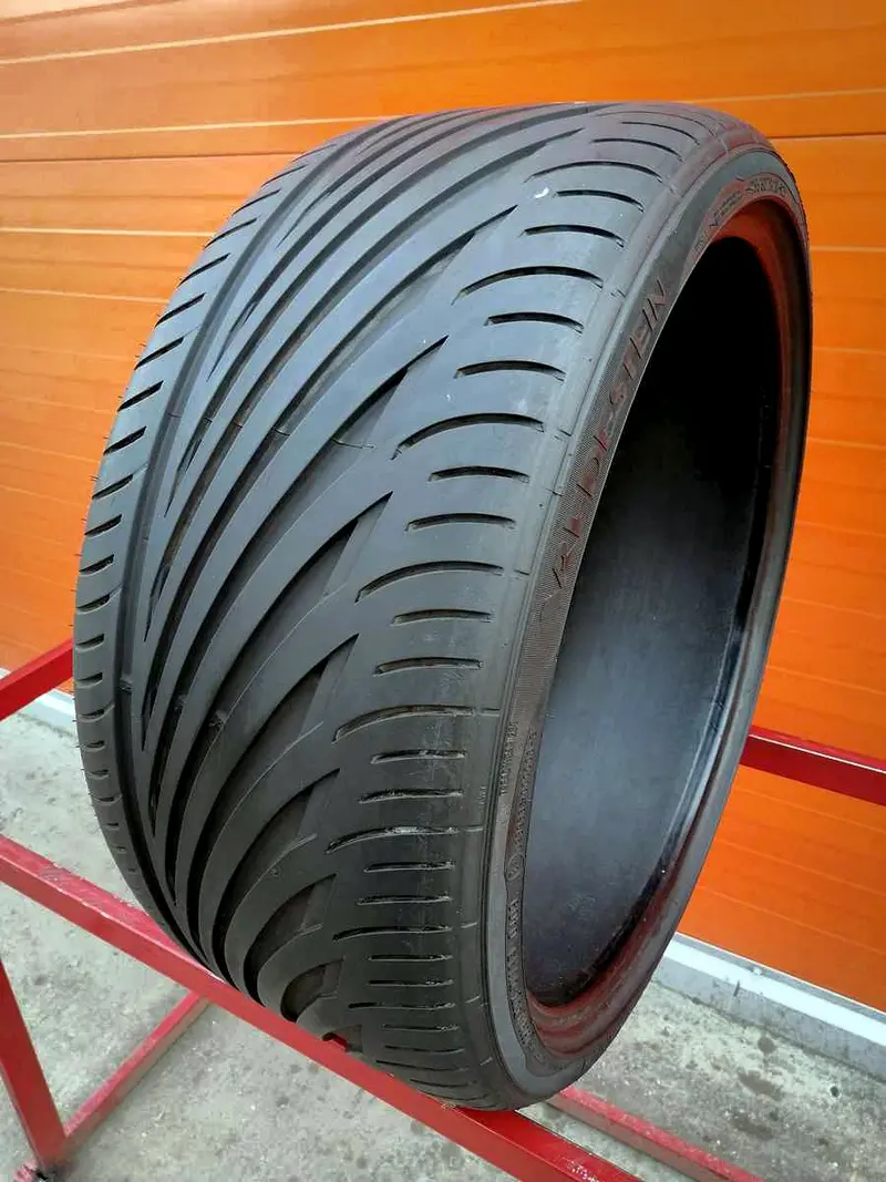 Б/у шина 255/30 R20 Vredestein Ultrac Sessanta