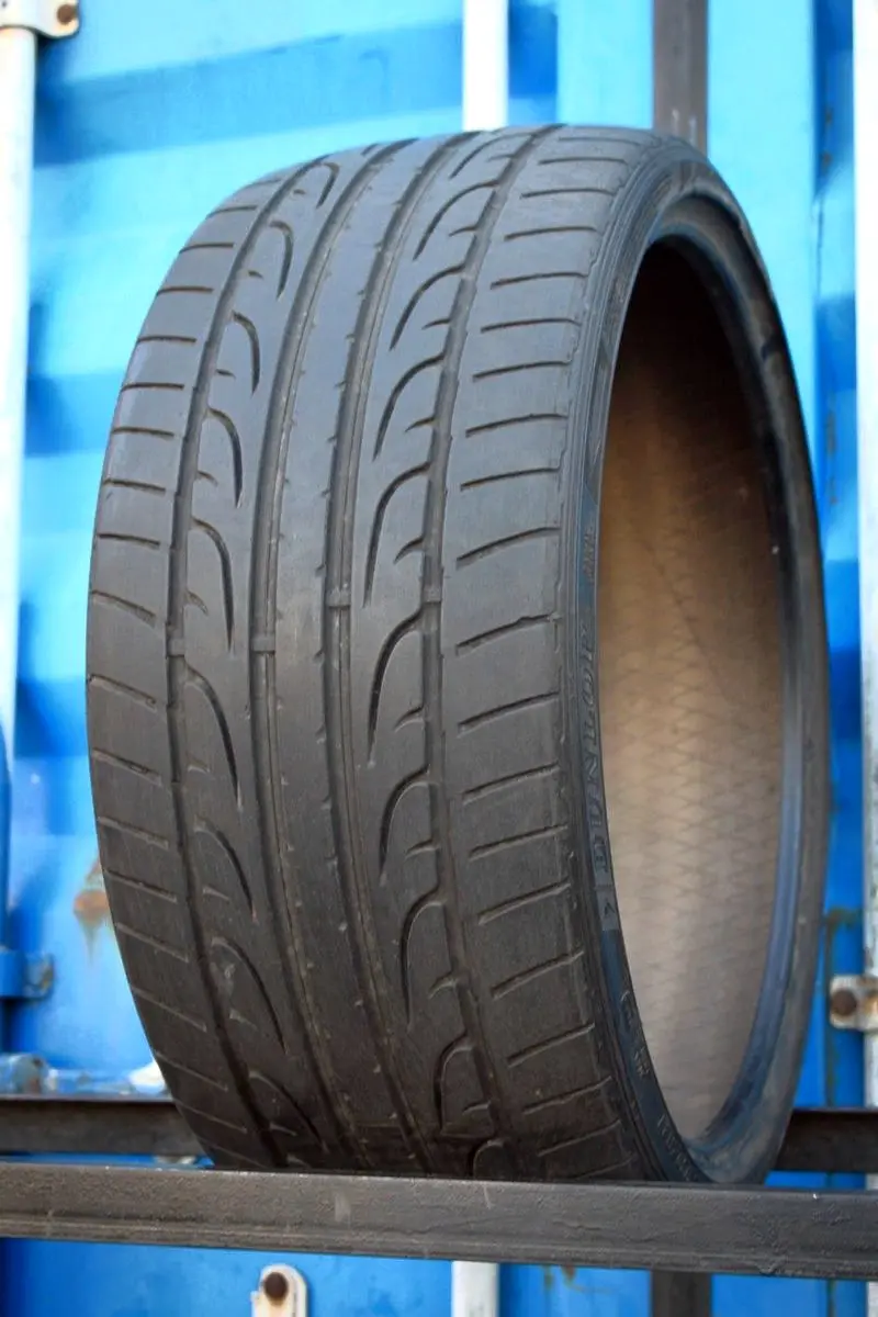 Б/у шина 255/30 R21 Dunlop SP Sport Maxx