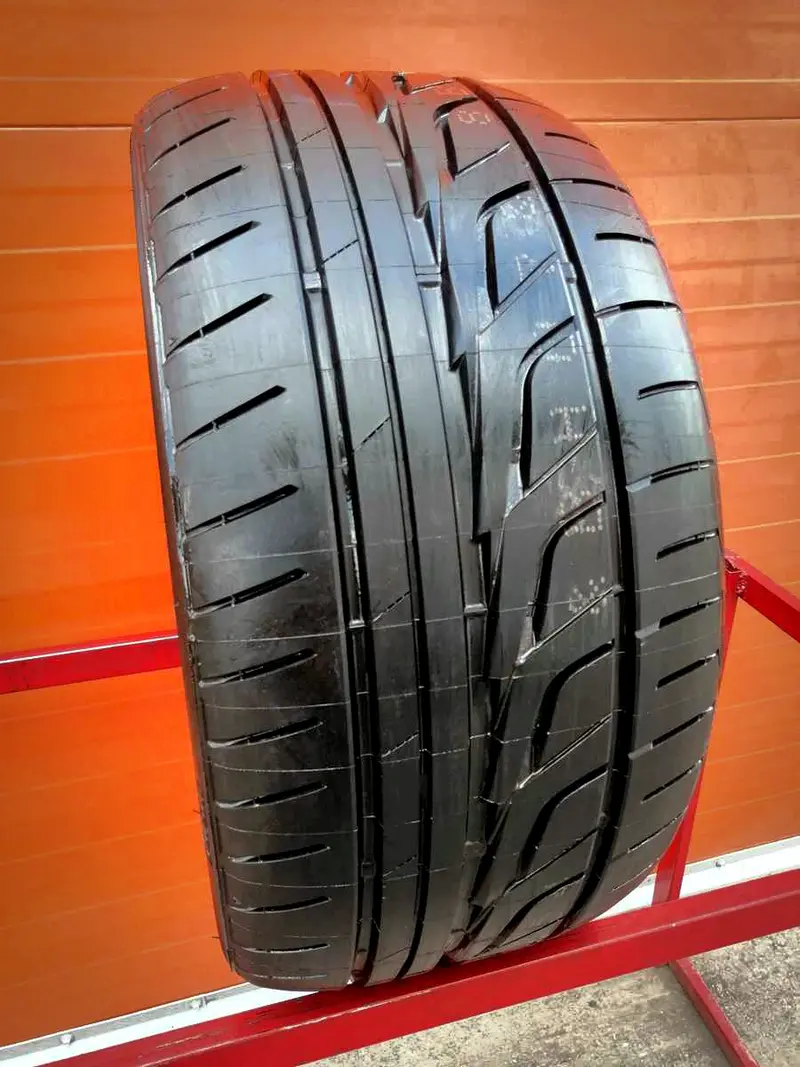 Новая шина 255/35 R18 Bridgestone Potenza Adrenalin RE001, фото 1