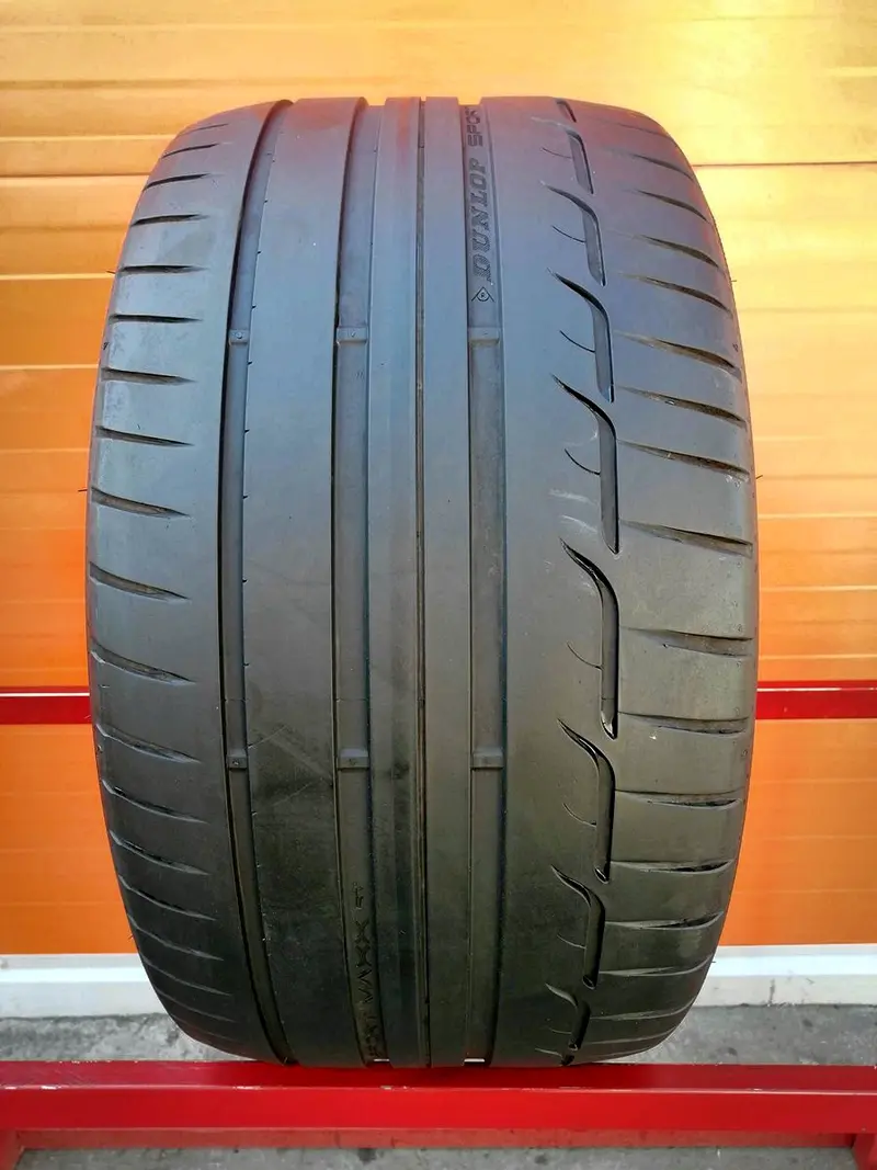 Б/у шина 255/35 R18 Dunlop SP Sport Maxx RT