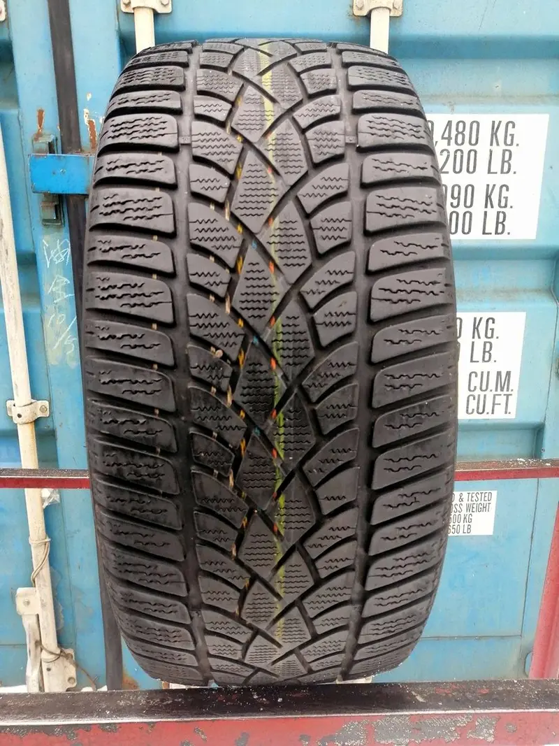 Б/у шина 255/35 R18 Dunlop SP Winter Sport 3D