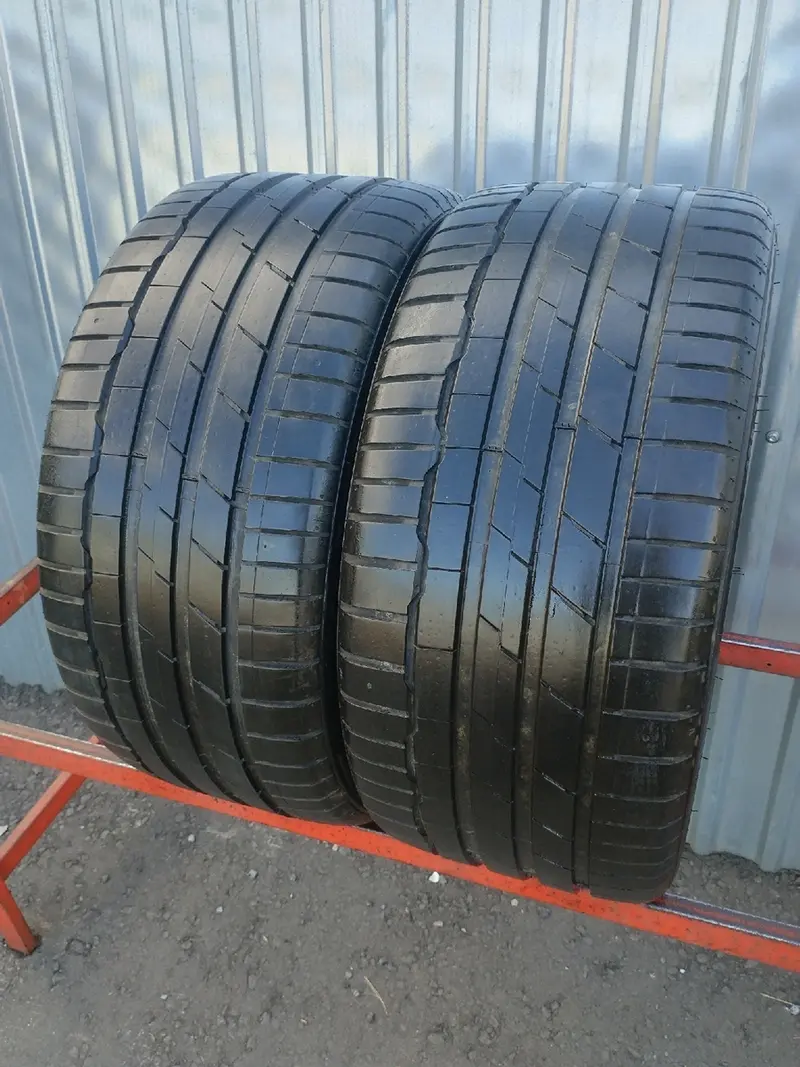 Пара б/у шин 255/35 R18 Hankook Ventus S1 Evo3 K127, фото 1