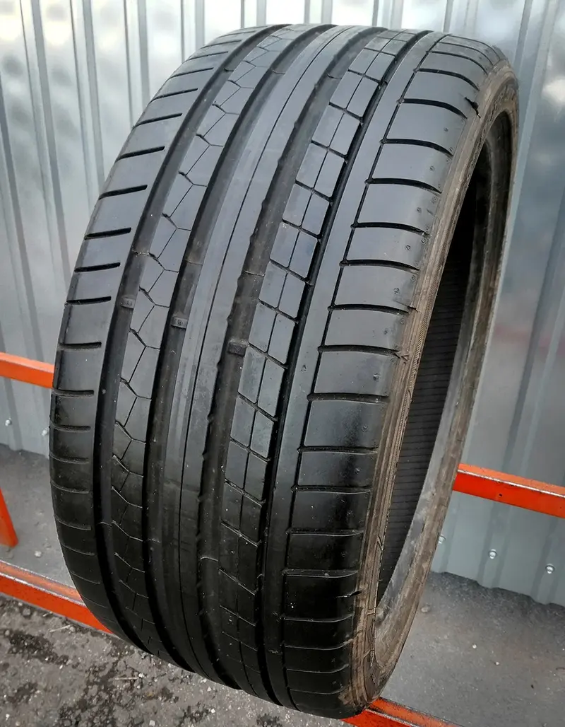 Б/у шина 255/35 R19 Dunlop SP Sport Maxx GT