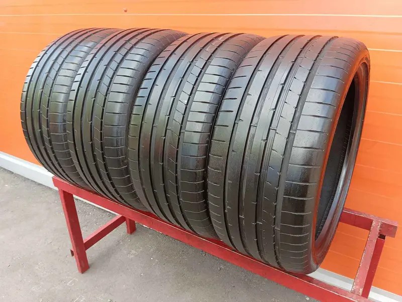 Комплект б/у шин 255/35 R19 Dunlop SP Sport Maxx RT 2