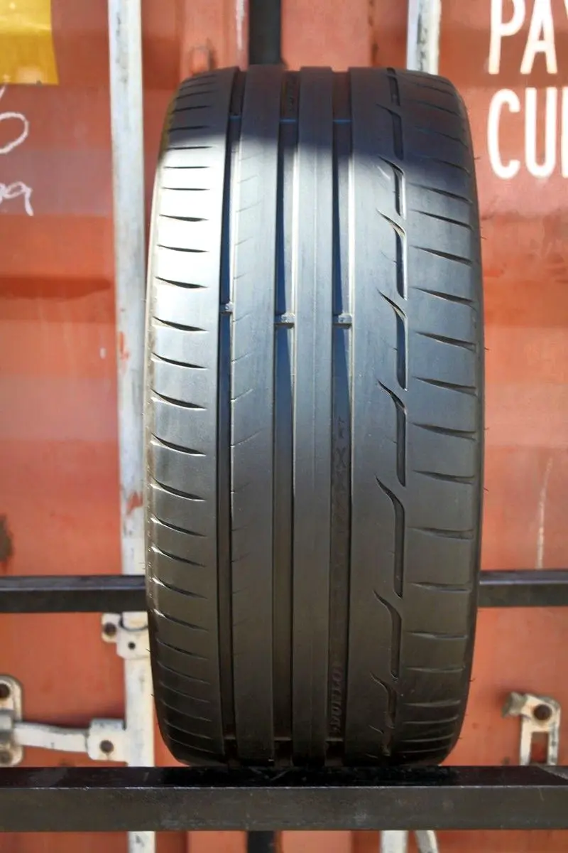 Б/у шина 255/35 R19 Dunlop SP Sport Maxx RT