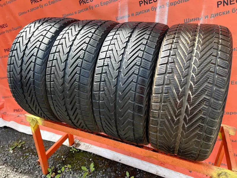 Комплект б/у шин 255/35 R19 Vredestein Wintrac Xtreme
