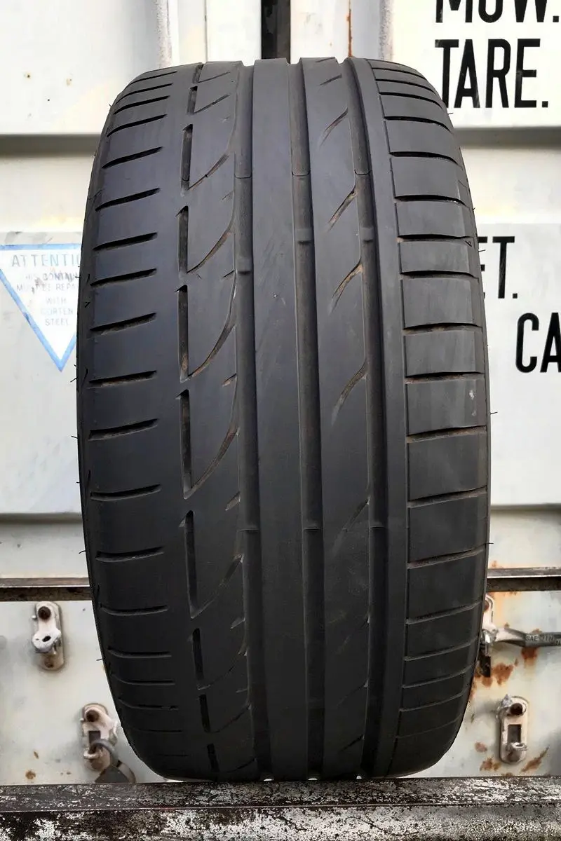 Б/у шина 255/35 R20 Bridgestone Potenza S001