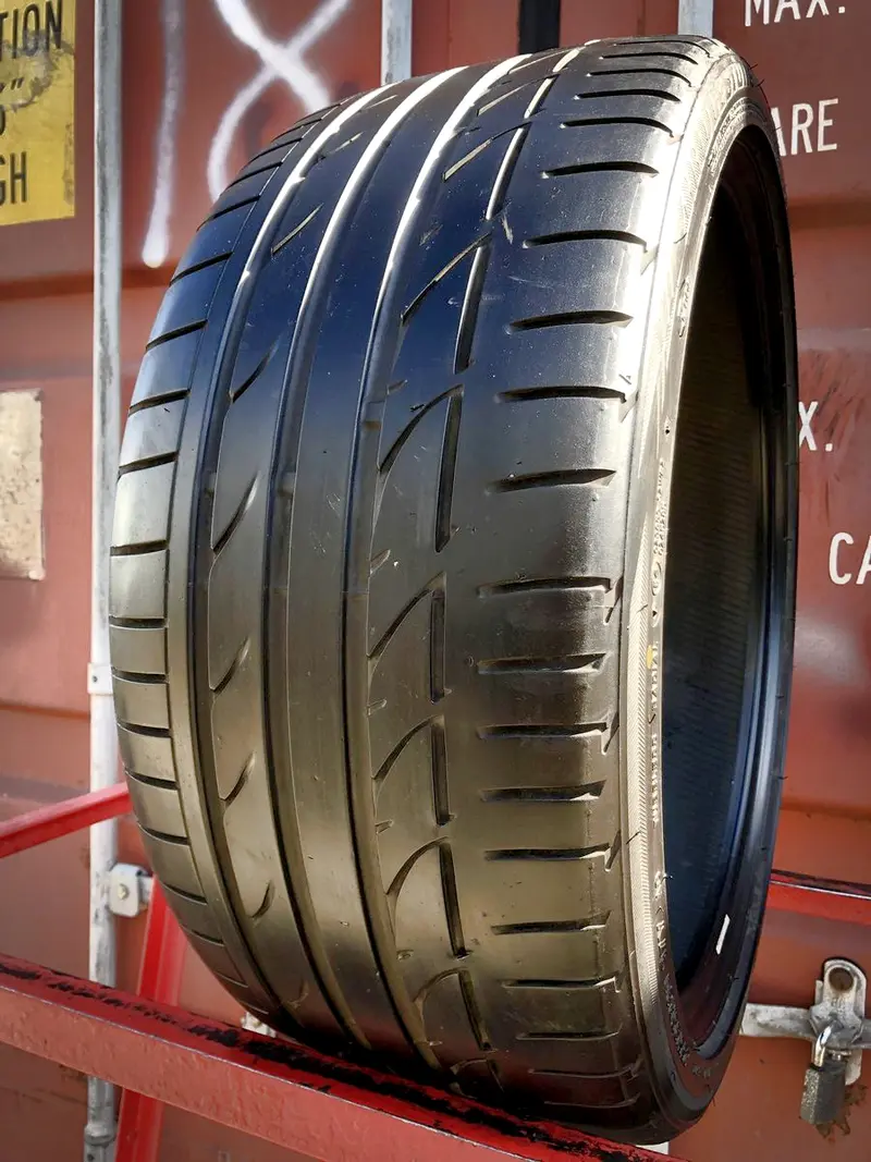 Б/у шина 255/35 R20 Bridgestone Potenza S001, фото 1