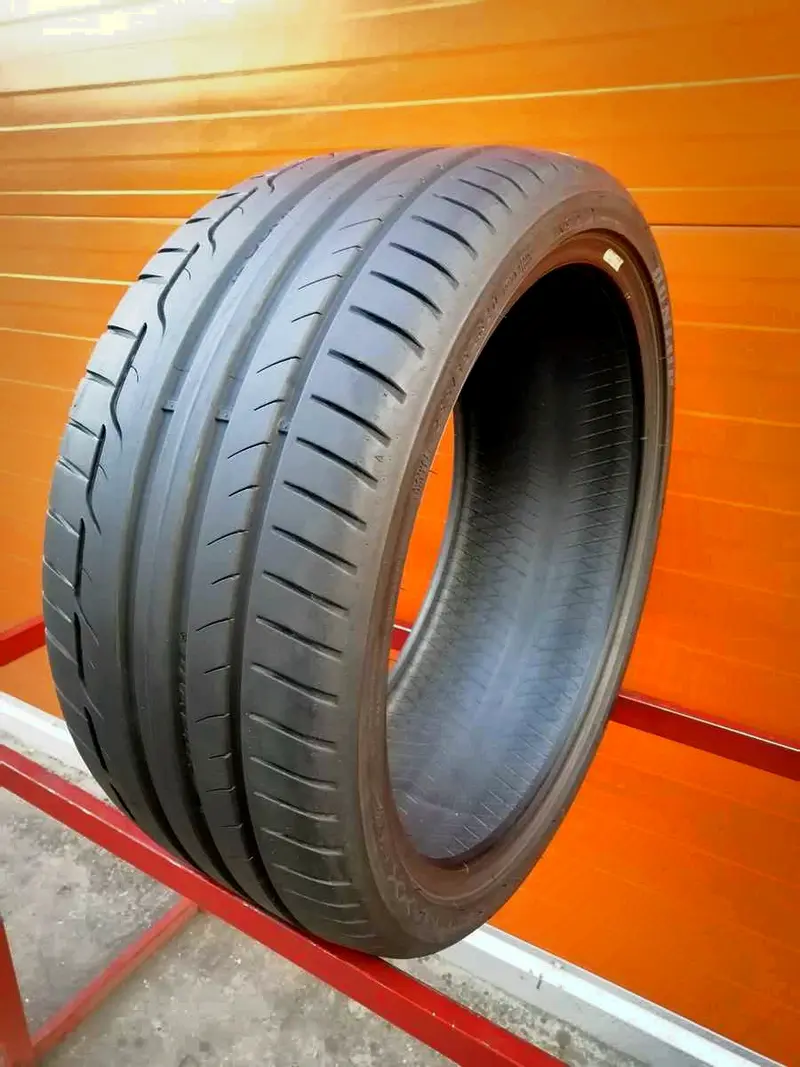 Б/у шина 255/35 R20 Dunlop SP Sport Maxx RT