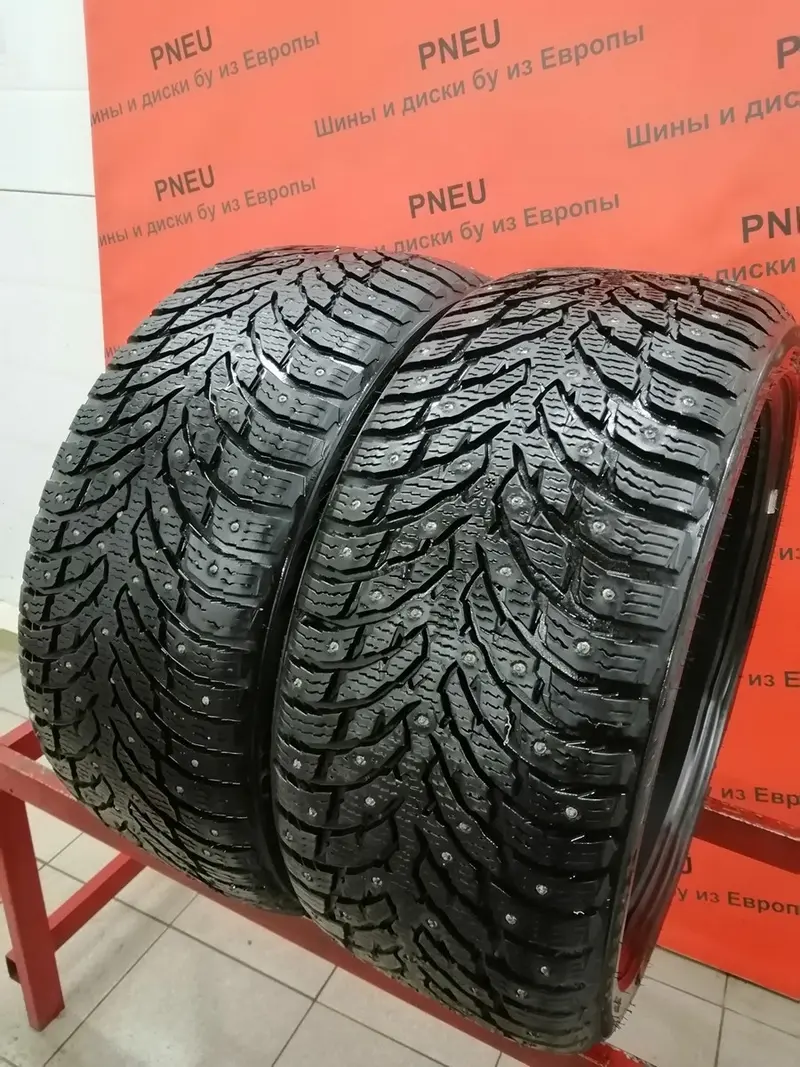 Пара б/у шин 255/35 R20 Nokian Hakkapeliitta 9